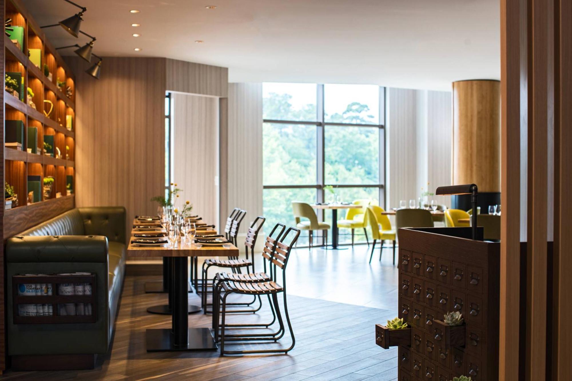 Renaissance Raleigh North Hills Hotel Extérieur photo